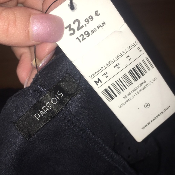 Parfois NWT Black Shawl with fringe - Picture 8 of 8